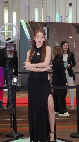เอากูไปทอดดด🫠🫠🫠 #hoopbnk48 #bnk48 @ผัดไทลี 