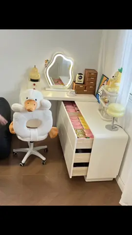 Cinh cịn iu iu 🥰 #tuithichdecor #sandodecorgiare #homedecor #guongtrangdiem #decorbantrangdiem #bantrangdiem #tubantrangdiem 