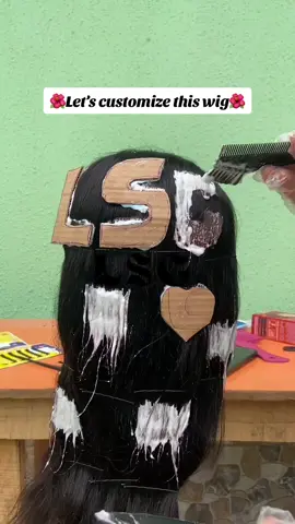 Customizing my name in my wig #wigcustomization #wigs #bleaching #lily_stylegirl #nigeriahairstylist #wigstyling 