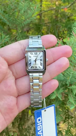 Ladies you should have this watch ⌚️💝 #fyp #ltpv007d #casiovintage #oldmoney #salewatch #trendingtiktok 