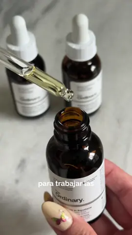 ¡Renueva tu piel mientras duermes con nuestro Retinol 1%! 💫 Reduce líneas finas, mejora la textura y revela una piel más radiante. ✨ #RenovaciónNocturna #PielRadiante #TheOrdinary 