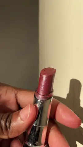 Dont forget sun protection for your lips. Use @MDSolarSciences this is in shade soice#spfforlips #lipprotection #lipstick #mdsolarsciences #mdsolarsciencesgiftedme 