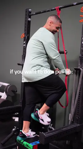 so proud of myself but this took awhile and it is only the beginning. i used to think weight was the true problem but it was weak back muscles— lift heavy & believe in yourself. #fitnessmotivation #fyp #pullup #pullups #weightloss #bodybuilding 