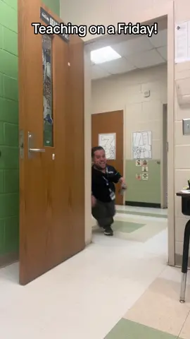 Who loves Fridays? #teachersoftiktok #teacher #short 