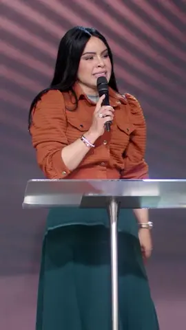 ¡HIJOS, ESCUCHEN ESTO! #consejo #mensaje #pastora #yeseniathen #palabradedios #habla #escucha #hijos #padres #biblia #honra 