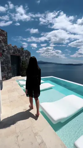 Would you stay here?✨ 