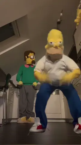 Lets goooo dc:@Brooke 👩🏼‍🎤 #vibes #mood #thesimpsons #cosplay #friday #flanders #homer #funny #fyp #german 