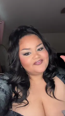 Ay niveles!!! #fyp #fypシ゚viral #ylaquesoporte💋 #fyppppppppppppppppppppppp #fypage #blessed #makeupforever #ylaquesoporte🧀❌☕ #peacefullife #hudabeauty #maquillaje #makeupbyme 