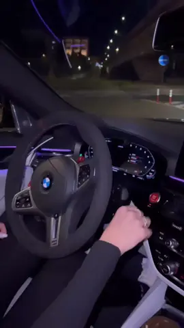 #ANNIE👑💸 #America🇺🇲 #Girl #Entrepreneur💸 #Business #Rich #Richlifestyle #Homies #chicago #Alhamdulillah #bmw 