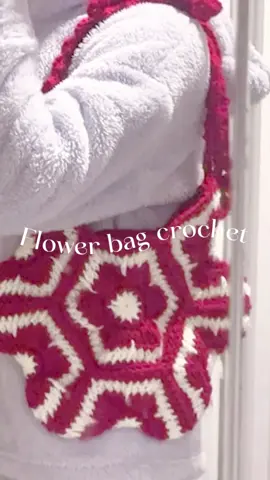 宮脇咲良ちゃんの編み物どれも可愛いすぎて作り方教えて欲しい✍︎#fyp #編み物 #おすすめ #かぎ針初心者 