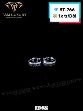 BT-766 có sẵn tại showroom #TamLuxury #10tr #bongtai #bongtaikimcuong #kimcuongthiennhien #tamluxurydiamondjewelry #TamLuxurychanel #Tamluxuryvn #CongTyTNHHTamLuxury #fyp 