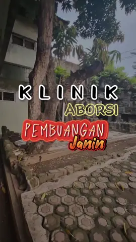 🔴KLINIK ABORSI‼️ Bangunan yang dulu nya bekas dijadikan malpraktek ini sudah lama terbengkalai sekitar 10 tahun lalu, hingga sekarang bekas bangunan Klinik aborsi ini menjadi tempat pembuangan janin. Mitos dilokasi ada ribuan janin yang terkubur berada tepat di samping bangunan ini. nantikan live saya di Jam 21 : 00 malam ini, akankah misteri di bangunan masih ada? #ceritahoror #horrorlivestream #horror #mitos #horrorstory #misteri #livehorror #misterilive #fypシ #masukberanda #tolongbangal #klinikaborsi #kliniktebengkalai #klinikhoror #liveexplore 