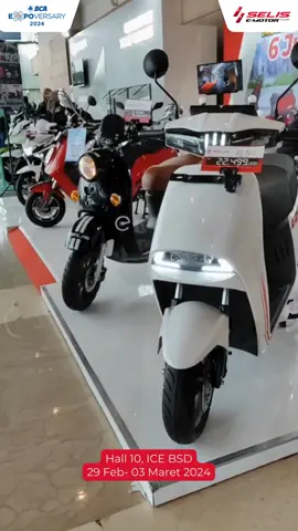 Kamu bisa punya motor listrik dengan subsidi dari Pemerintah 🛵 dengan harga mulai Rp6 jutaan aja! Eits, bukan cuma itu. Ada juga potongan langsung khusus E-Max Lithium sebesar Rp1.500.000,-! 💰 Penasaran? Yuk, langsung ke: 🎉 Selis di BCA Expoversary 2024 📍 Hall 10, ICE BSD, Tangerang 🗓️ 29 Februari - 3 Maret 2024 Kamu bisa mendapatkan free souvernir setiap pembelian 1 unit Selis, lho! Tenang, ada banyak pilihan kendaraan listrik start from Rp3 jutaan saja. 🤗 #selis #selisindonesia #sepedalistrik #motorlistrik #kendaraanlistrik #bajajlistrik #bajajlistrikviral #selisviral #newbalis #selisbalis #balisviral #bajajselis  #bcaexpo #bcaexpoversary #bcaexpo2024 #bcaexpo24 #bcaexpoversary2024 #bcaexpoversary24 #pameranmotor #pameranmotorlistrik #pameranmobil #pameranmobillistrik 