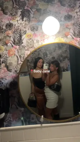 life as a 23 year old remote worker #miami #goingout #adventures #inyour20s 