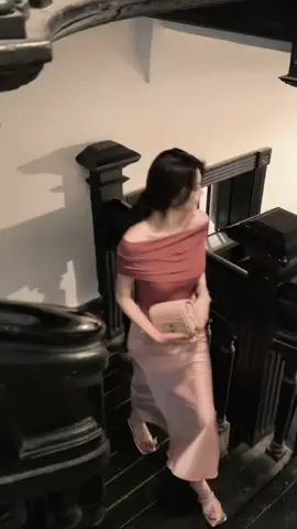 Chân Váy Đuôi Cá Lụa Satin Siêu Xinh #chanvayduoica #chanvay #vayduoica #TikTokFashion 
