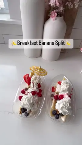 🍌Banana Split breakfast Sundae🍌 So easy and delicious it’s the little umbrella for me though 😂 Grab some sundae boats mine are from amazon and then split a banana and add Greek yogurt in the middle(or ice cream 😜) Top with fresh berries and granola! Add to the fun with whip cream and a 🍒!  Save for a fun and easy breakfast idea!  . . . #breakfast #bananasplit #sundaeboat #sundae #yum #breakfastideas #brunch #bananasplits #momsofinstagram #napervillemoms #plainfieldillinois #hgtv #healthybreakfast #kidapproved #litandfit #momapproved #realtor #breakfastreels #healthyrecipes #napervillemoms #realtor®  