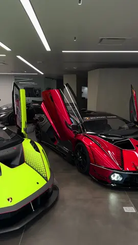 REV BATTLE!! Turn the volume up to hear these Two Exclusive Lamborghini Essenza SCV12 Race Cars make some noise!! #lamborghini #essenza #scv12 #essenzascv12 #lamborghiniessenza #lamborghiniessenzascv12