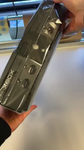 Bli med å pakke ordren til Roger! #packingorders #oddlysatisfying #nostalgi #retrogaming #asmr #ssx #microsoft #xbox #norgetiktok 
