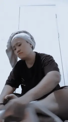 Istri Baharudin #meme 