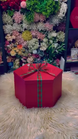 ♥️ حاير بهدية ومتعرف شنو تختار؟🤔الحل وي بيج هدايا واكسسوارت😍كل العليك تختار الهديه الي تعجبك واحنا علينة التنفيذ والترتيب 👍🏻كل الطلبات تكون حسب طلبك طبع صوره او حفر كتابه💐 بوكسات او اي فكره حابينهه ممكن تنفيذها🔹نتعامل بالرصيد لأيصال الهدايا لشخص بعيد عليكم مقابل ارسال رصيد اسيا بقيمة مبلغ الهديه وراح توصل اله بدون مايدفع اي مبلغ 💚🔸توصيل بغداد ٥الف والمحافظات 🚗🔹للاستفسار ارسال رسالة الى الصفحة 🗳🔸#هدايا#هدايه#هدايا #اكسبلور #لايك_متابعه_حركة_الاكسبلور❤🦋explorer_💔_ #هدايه_🎈اكسسوارات #هاشتاك_العراق #هدايه_🎈اكسسوارات #هدايه_فخم_باسعار_اقل #لايك_متابعه_حركة_الاكسبلور❤🦋explorer 