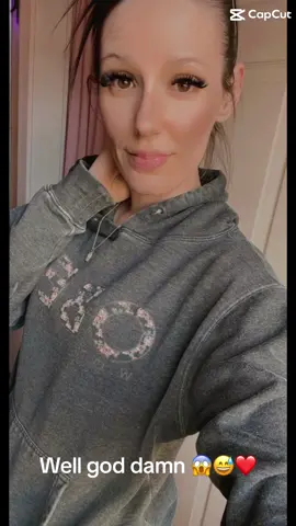 Almost dropped my phone 😅🤣