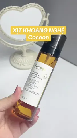Xịt khoáng Việt nam mà mình rcm cho mng dùng, ai cũng bảo có mùi hơi khó chịu nhưng mình thấy bth ko đáng kể 😚😚 #haul #xitkhoang #xitkhoangcocoon #xitkhoangnghehungyen #cocoon #skincare #skincareroutine #skincareproducts #xuhuong #viral 