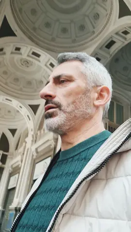 on the road #imbianchinomodellomodelloimbianchino #neipertee #work #napoli #napolitiktok 