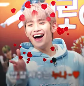 no one can taerae the way taerae taeraes hes so silly #TAERAE #edit #taerey #fypシ 