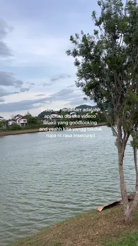 tambah tambah direpost huhu#sadvibes #sadsong #insecure #fypシ゚viral 