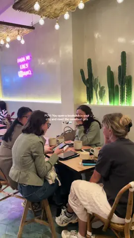 Difficult Women <3 #bookclub #thecolorpurple #difficultwomen #difficultwomenbookclub #bookclub #clubdelectura #alicewalker #reading #sevilla #seville #bookcafe #bookworm #buchclub #aesthetic #calm #spain #erasmus #readingvlog #readinglist #cafe #picnic #libros #womenhood #libroslibroslibros #fyp 