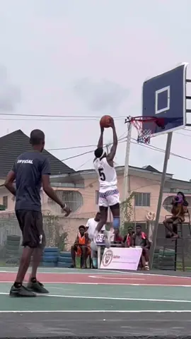 He’s back😤🔥🤏🏾#challenges #fyp #fypシ #viralvideo #trending #explore #foryoupage #explorepage✨ #nigeriatiktok #basketballneverstops #basketballchallenge #pleasegoviral #NBA #olayoungpro5 #peace #confidence #hoopers #blowthisup #workout #toosmall 