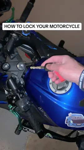 How to lock your motorcycle in under 15 seconds. Like and follow for more. #motorcycle #motovlog #tutorial #lockyourbike #sriavula #howtolock #education #theft #theftprevention 