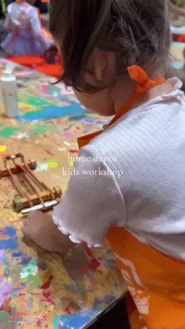 Every first saturday of the month 👷‍♀️🧡 @The Home Depot host its free toddler workshop!  #freetoddleractivities #toddleractivities #Outdoors #homedepot #kidsworkshop #funactivity #MomsofTikTok #toddlersoftiktok #fyppppppppppppppppppppppp #parati #newcreator #contentcreator #trending #toddler #pov #relateable #