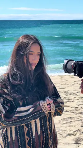 Creative director 🤝 Singer Songwriter 👯‍♀️ #dayinthelife #dayinmylifevlog #musicvideoshoot #behindthescenes #indiepop 