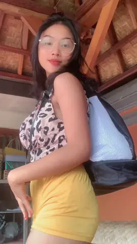 bingung nyari bags? disini aja keren bgt dari @Moonfelya 🥰