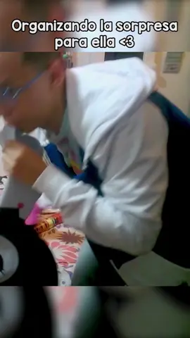 Desde que todo empezó sabia que ella no había tenido muy buenos cumpleaños, asi que me propuse que este tenia que ser uno muy especial, por lo que quise hacerle esta sorpresa, y si muchachos, me perdieron… pero soy feliz de que sea asi 🥺💕 // Twitch.tv/el_bombii // #Fyp #fypシ #Bombi #Streamer #Twitch #Vlog #Cumpleaños #Amor #Sorpresa #Pareja 