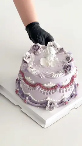 👼 Vintage style fairy cake 🧚‍#fyp #foryou #fypシ #cake #cakedecorating #piping #asmr 