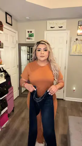 Outfit 🧡💙🤍 #outfitinspo #outfitcasual #outfitideas #shein #americaneagle #OOTD #contenido #explorepage #fyp #viral #mujeresqueinspiran #trending #videoviral 