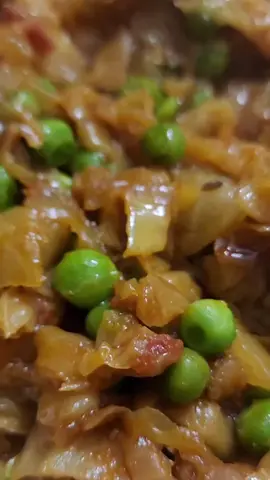 cabbage and peas  #explore #viral #fyp #cabbage #peas #vegan #veggies 