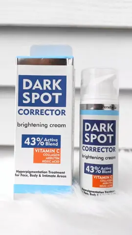 🍊 Say hello to Penebella Dark Spot Corrector 🔑 KEY INGREDIENTS ✓ Vitamin C ✓ Collagen ✓ Kojic Acid ✓ Arbutin  👉 I have worked with this brand before. I love their eye cream. This is the first time I tried their Dark Spot Corrector. And it is exactly what I’m looking for. I love the texture which is lightweight cream with a very gentle citrus smell. It absorbs quickly, no greasy, no sticky and no burning feeling after applying it. My skin feels cool, refreshing and hydrating. Not only is it a solution for my face dark spots, but also I can use it for my body (armpit, knees, elbows, and intimate areas). I normally use it in the morning so I can use retinol at night time. So far, it works well for me. I will keep updating the results in the future.  ❤️ Big thanks to @penebella.official for sending me this cream for testing.  #penebella #darkspotcorrector #vitaminC #Collagen #darkspots #skincare #facialcare #gifted #reviews 