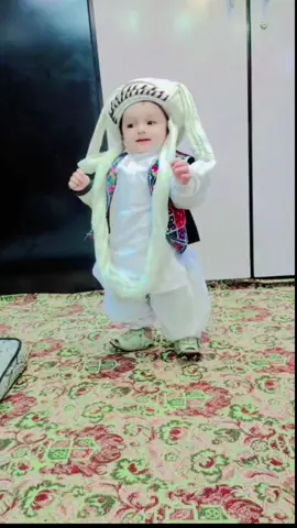 Qadam tikh madam madam 🥰😘🤍  . . . . #hasaan_baba19  #trending #reels #balochistan  #baloch  #balochboy #babylove #fulltrending #foryou #trendingsong #Love #1m #viewsproblem #viewsproblem #viewsproblem #unfrezzmyaccount #unfrezzmyaccount #unfrezzmyaccount #tiktokviral  #viralvideo #cutebaby #cute #babyboy #quetta  #quettawaly #hamraquetta #fam  #fyp  #trending  #viral #littlebaby  #littlemir #1ststep 