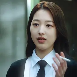 DESCRIPTION OF DEVIL WITH ANGEL FACE. #PYRAMIDGAME #baekharin #jangdaah #kdrama #fy #foryou #fyp 