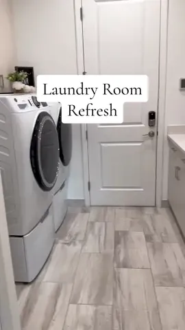 This is your sign to clean your laundry room.. she needs a refresh🧺 #laundryroom #clean #organizedhome 
