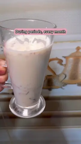 Must try & Stay healthy🌸 . . . #fatimashargeel #foryou #healthydrink #crampsreliever #nomoreweakness #energydrink #energyboost #fyy #fyp #tiktokviral #almonds #cashew #dates #milk #walnut #fypシ゚viral #dailyvids #alhmdulillah 