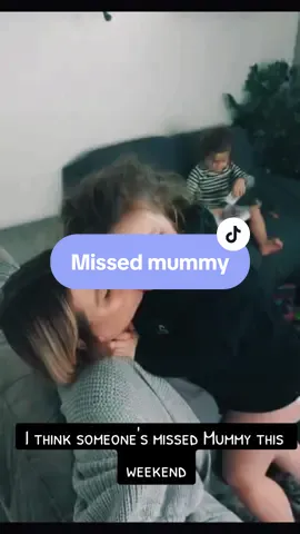 Nothing better than Ada squeezers ♥️♥️ #autism #autismawareness #autismacceptance #autismingirls #autistictoddler #nonverbalautism #nonverbal #fyp #foryoupage #foryoupageofficiall #raisingautistickids #senparent #diagnosis #asdjourney #globaldevelopmentaldelay #globaldevelopmentaldelayawareness #daughters #nonspeaking #senchild #senmum #worry #ownworld #acceptance #understanding #journey #milestones #fypシ゚viral #cuddles #missedmummy 