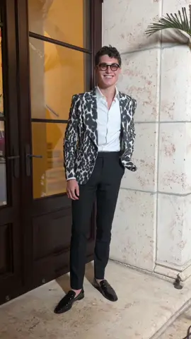 #tomford #tomfordbeauty #tomfordmen #amfar #aidsawareness #aids #amfargala #palmbeach #palmbeachisland #menwithclass #menwithstyle #menfashion #palmbeachstyle #palmbeachstylist #oldmoney #oldmoneyoutfits #moscot #luxury #luxurylifestyle #gala #explore #viral 