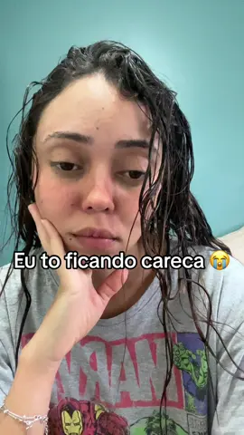 Eu so quero que ele pare de cair 😭😭 #cabelo #quedacapilar #cabelocaindo #ajuda #help #dermatologia #saude #fyp 