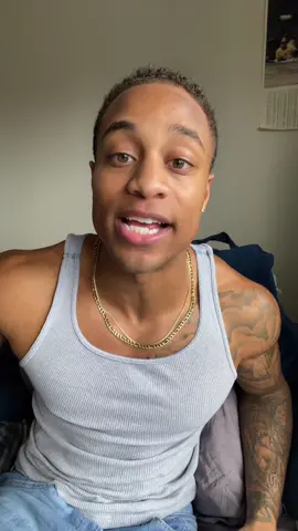 The power these earrings hold!🔌                (snap👻-zjaxxx)