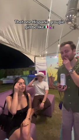 That’s someone’s girl😭 It’s a cold world out there kings😔 #hispanic #latina #mexicana #956 #rgv #besamemucho 