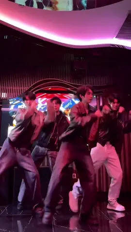 Gee gee gee #gee #dance #kpop #snsd #douyin 